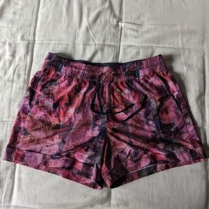 Lululemon Spring Break Away Short *4 way stretch 3"